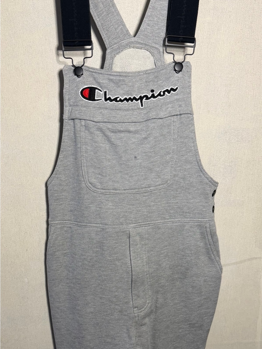 Champion Gray Sweatshirt Overalls Shorts Women’s Size Small Logo Athleisure